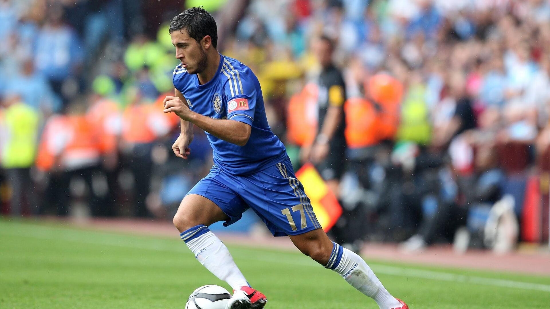 西甲球队热区密度图调整防守站位和协防策略,西甲热身赛赛程